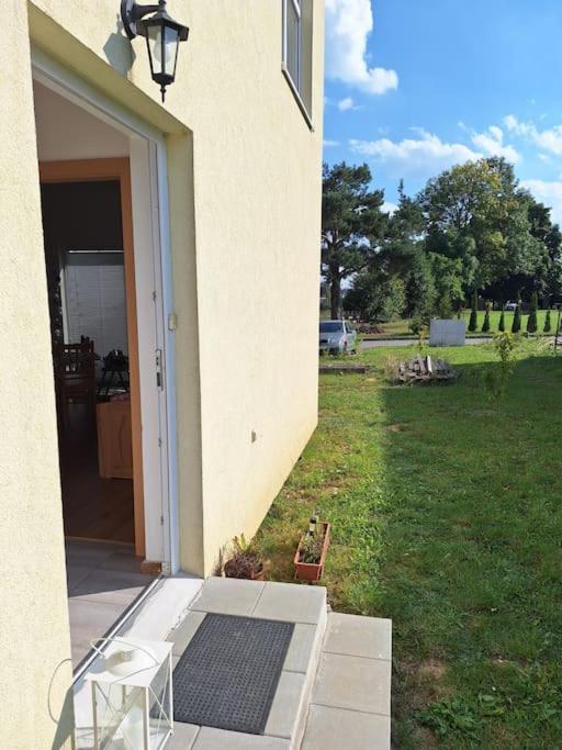 Apartman H&H Na Vysocine Stritez  ภายนอก รูปภาพ